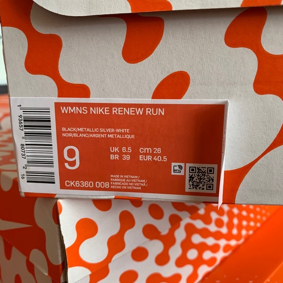 WMNS Nike Renew Run - Picture 8 of 10